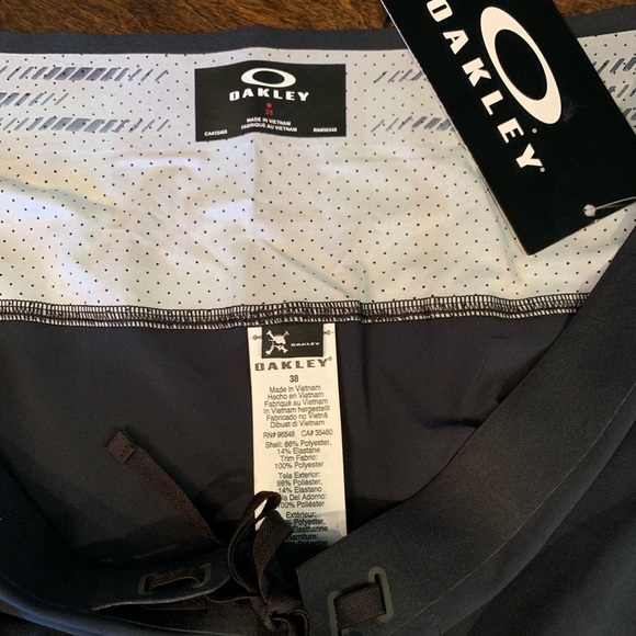 Oakley Off Richter Training Shorts - Picture 3 of 3